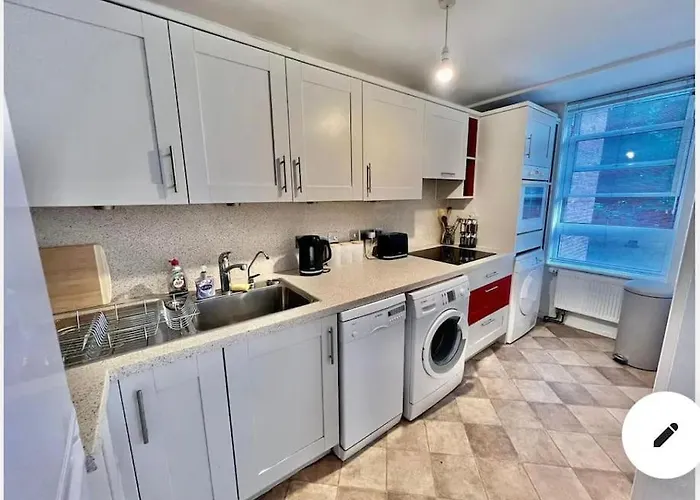Cosy Apartment Westbourne Park
